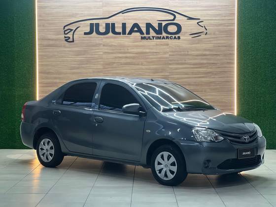 TOYOTA ETIOS 1.5 X SEDAN 16V FLEX 4P MANUAL TOYOTA ETIOS 1.5 X SEDAN 16V FLEX 4P MANUAL